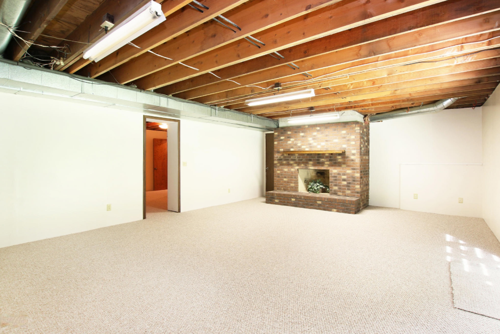 608 Whites Bridge Road Belding, MI 48809 - Photo 22 of 33 IMG_8922