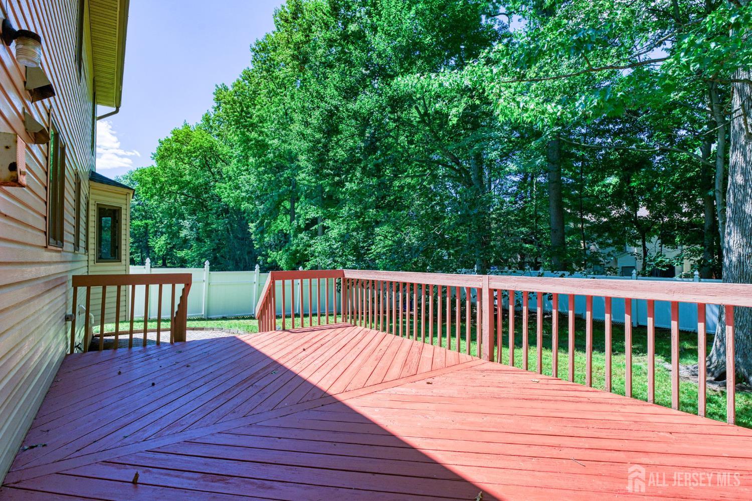 14 Gallo Way Edison, NJ 08820 - Photo 35 of 38