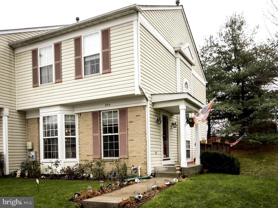 834 Brickston Road Reisterstown, MD 21136 - Photo 1 of 23 End of Group with Side Entrance