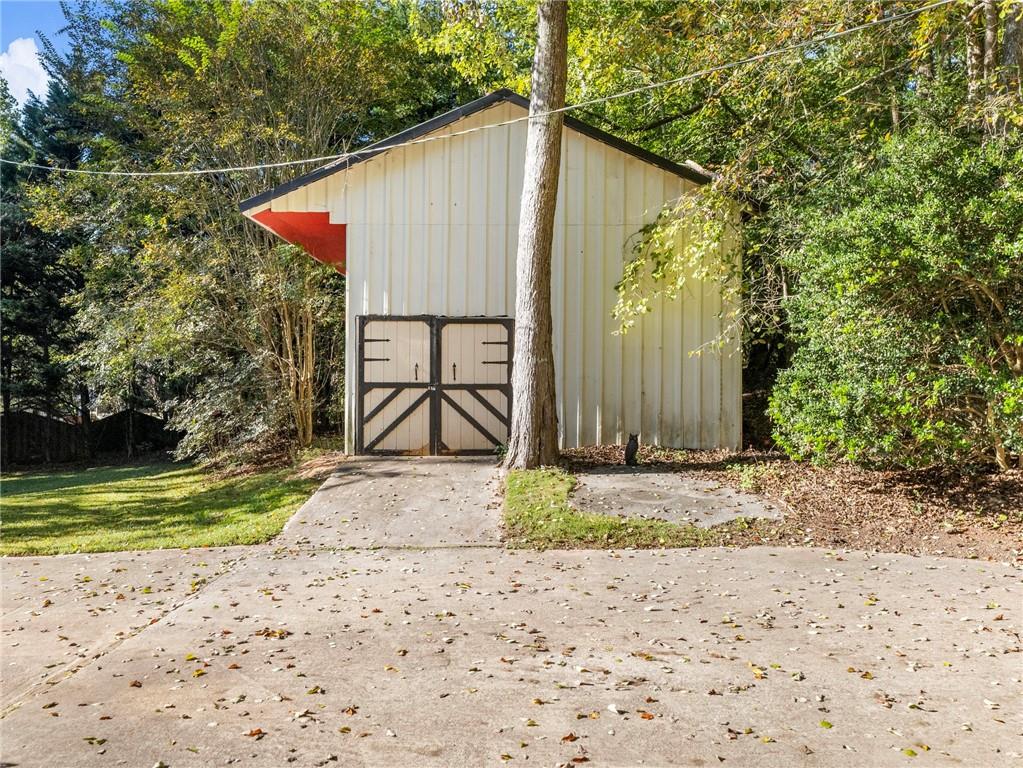 7389 Williams Road Flowery Branch, GA 30542 - Photo 43 of 76 Gallery Image 43
