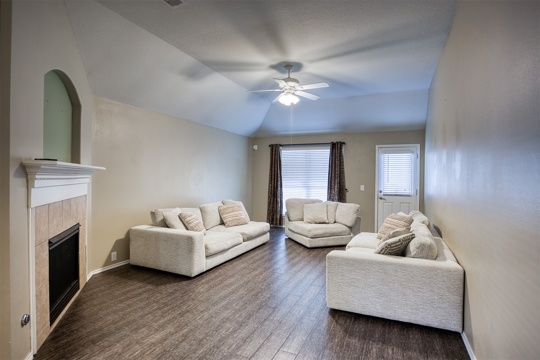 30210 Legacy Pines Drive Spring, TX 77386 - Photo 3 of 22