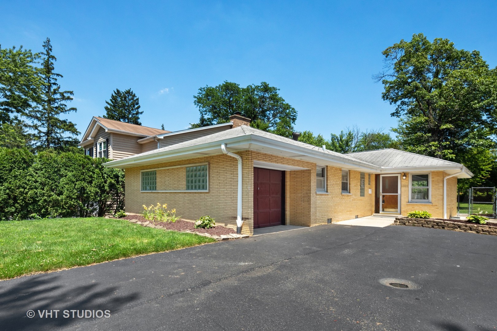5301 Cumnor Road Downers Grove, IL 60515 - Photo 1 of 17