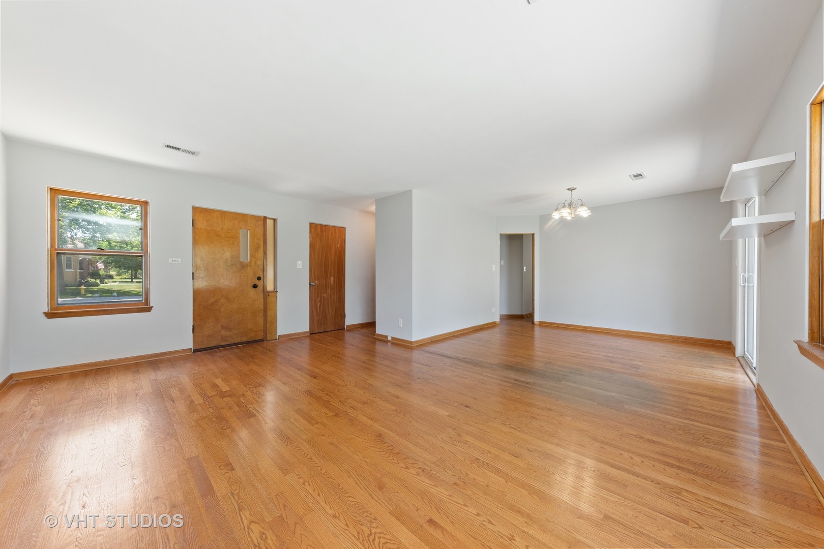5301 Cumnor Road Downers Grove, IL 60515 - Photo 5 of 17