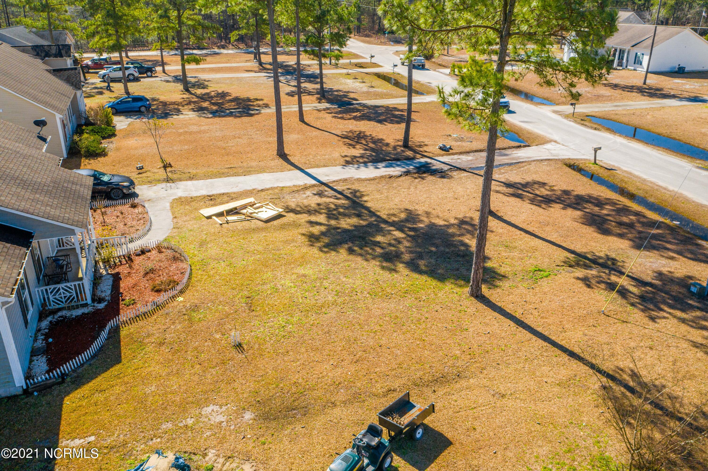 121 Boysenberry Fields Road Maple Hill, NC 28454 - Photo 21 of 44 121 Boysenberry Fields Road-21