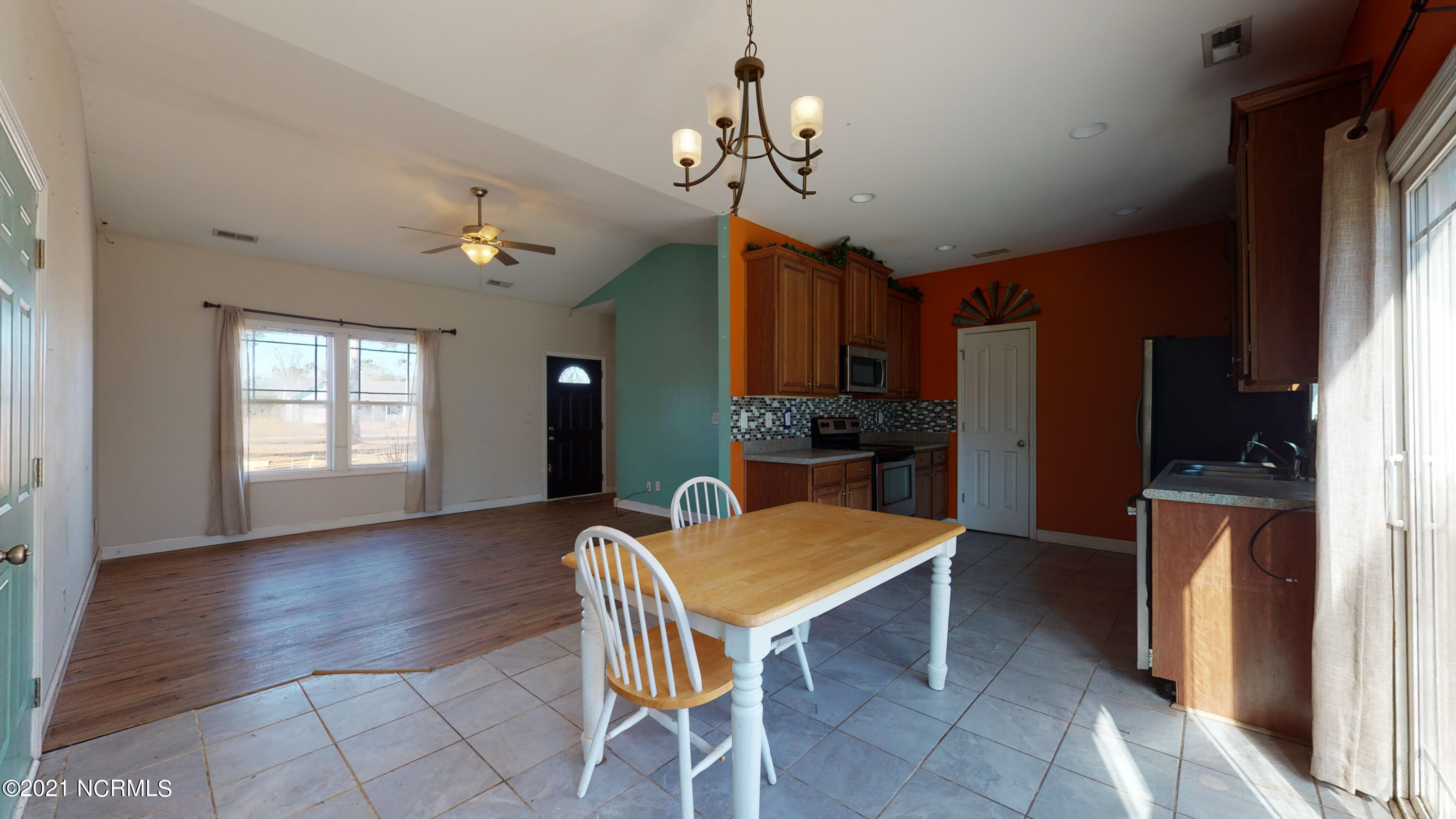 121 Boysenberry Fields Road Maple Hill, NC 28454 - Photo 31 of 44 121 Boysenberry Fields Road-31