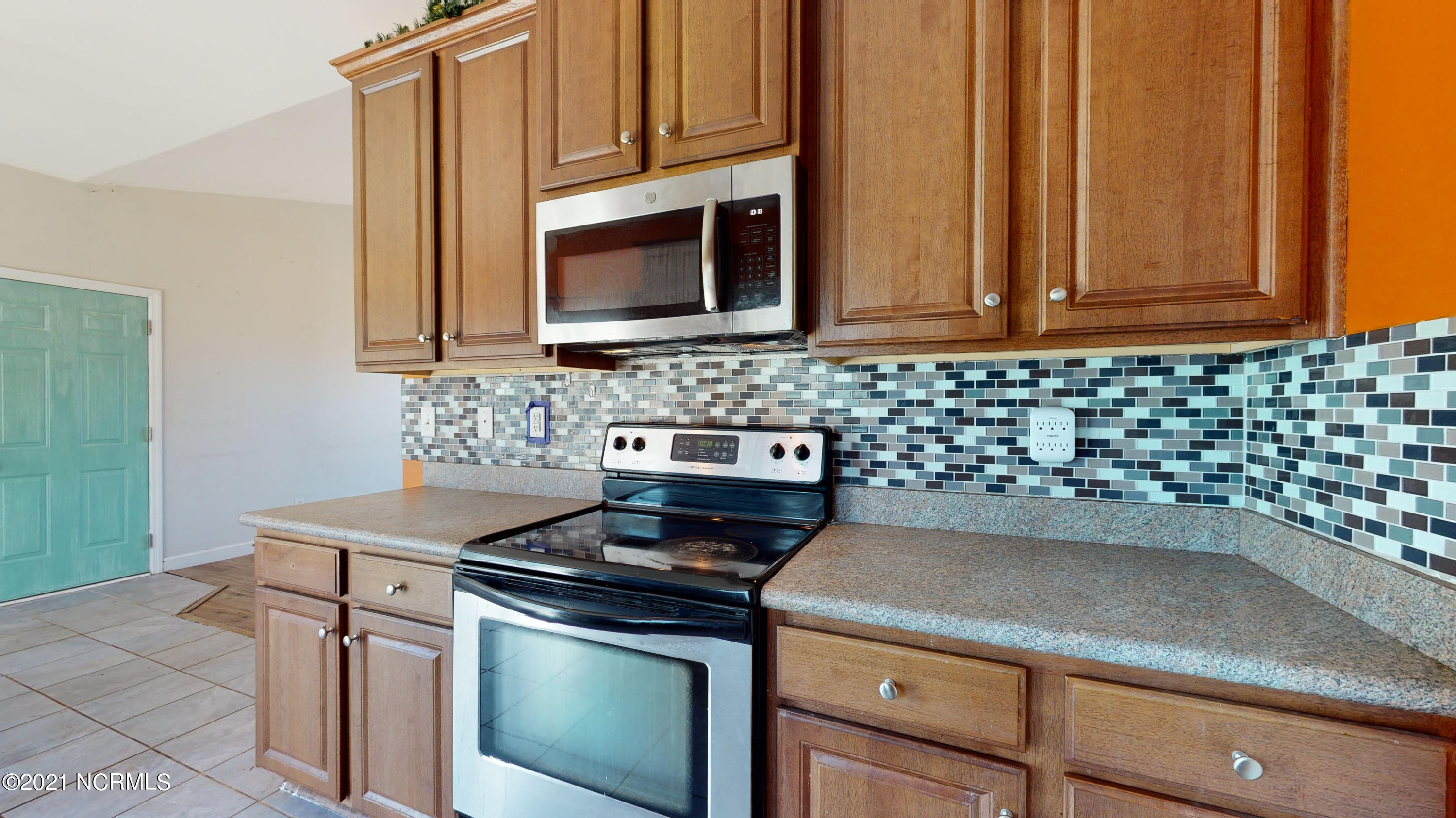 121 Boysenberry Fields Road Maple Hill, NC 28454 - Photo 34 of 44 121 Boysenberry Fields Road-34