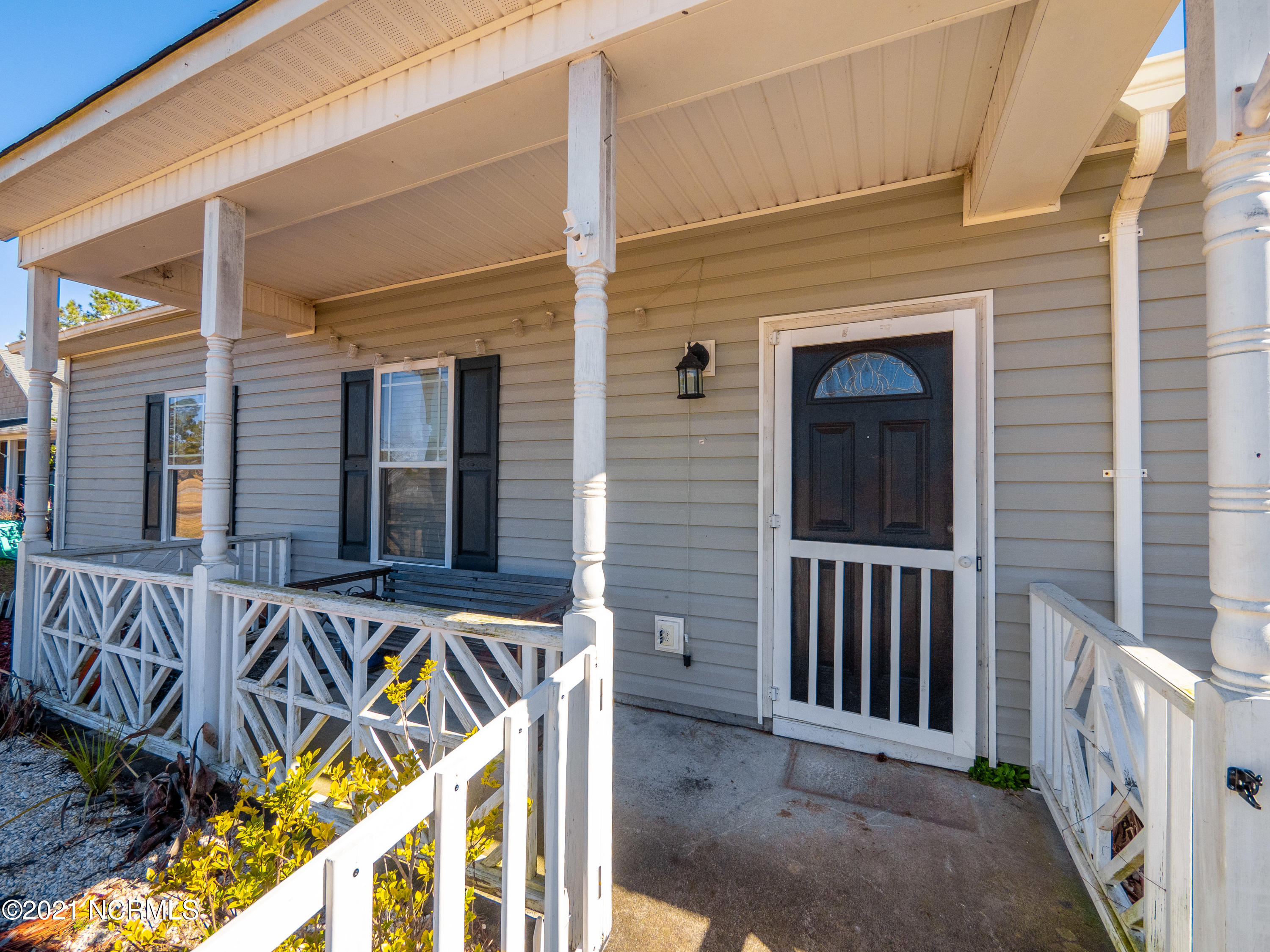 121 Boysenberry Fields Road Maple Hill, NC 28454 - Photo 6 of 44 121 Boysenberry Fields Road-6