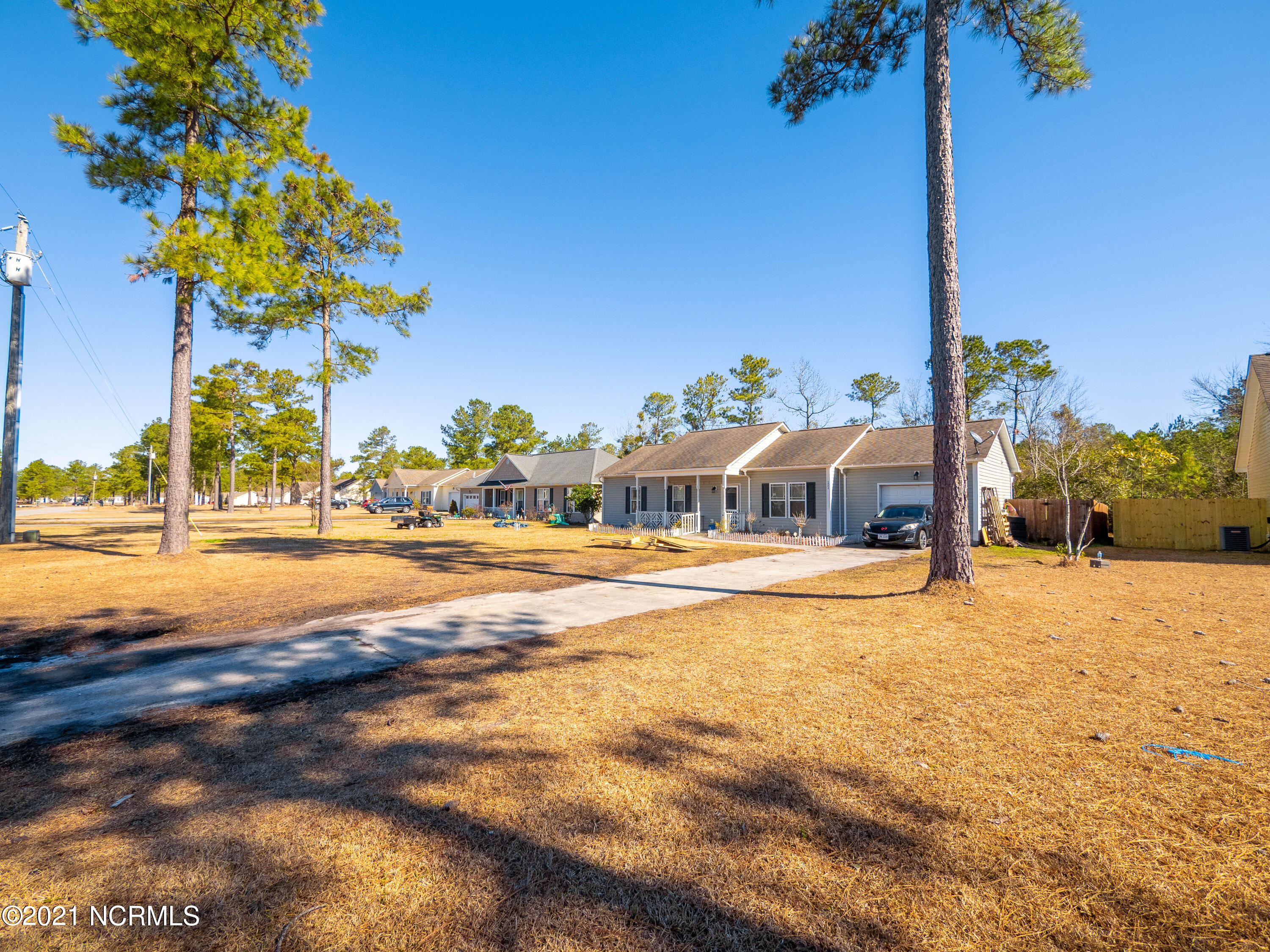 121 Boysenberry Fields Road Maple Hill, NC 28454 - Photo 7 of 44 121 Boysenberry Fields Road-7