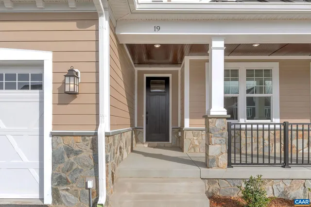 a view of a entrance door of the house