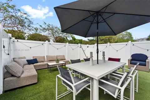 $575,000 | 1855 Spoonbill Court, Deerfield Beach, FL 33442