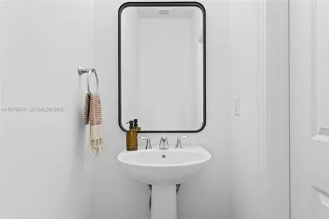 $575,000 | 1855 Spoonbill Court, Deerfield Beach, FL 33442