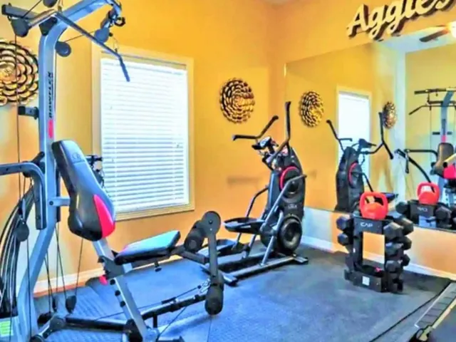 $350,000 | 301 Southwest Parkway, Unit 308, College Station, TX 77840