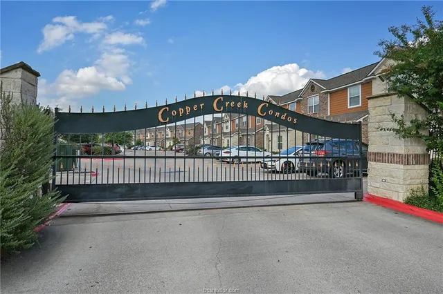 $350,000 | 301 Southwest Parkway, Unit 308, College Station, TX 77840