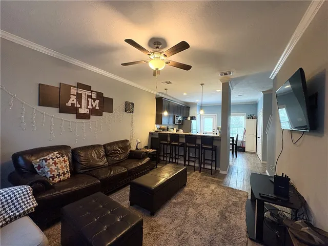 $350,000 | 301 Southwest Parkway, Unit 308, College Station, TX 77840