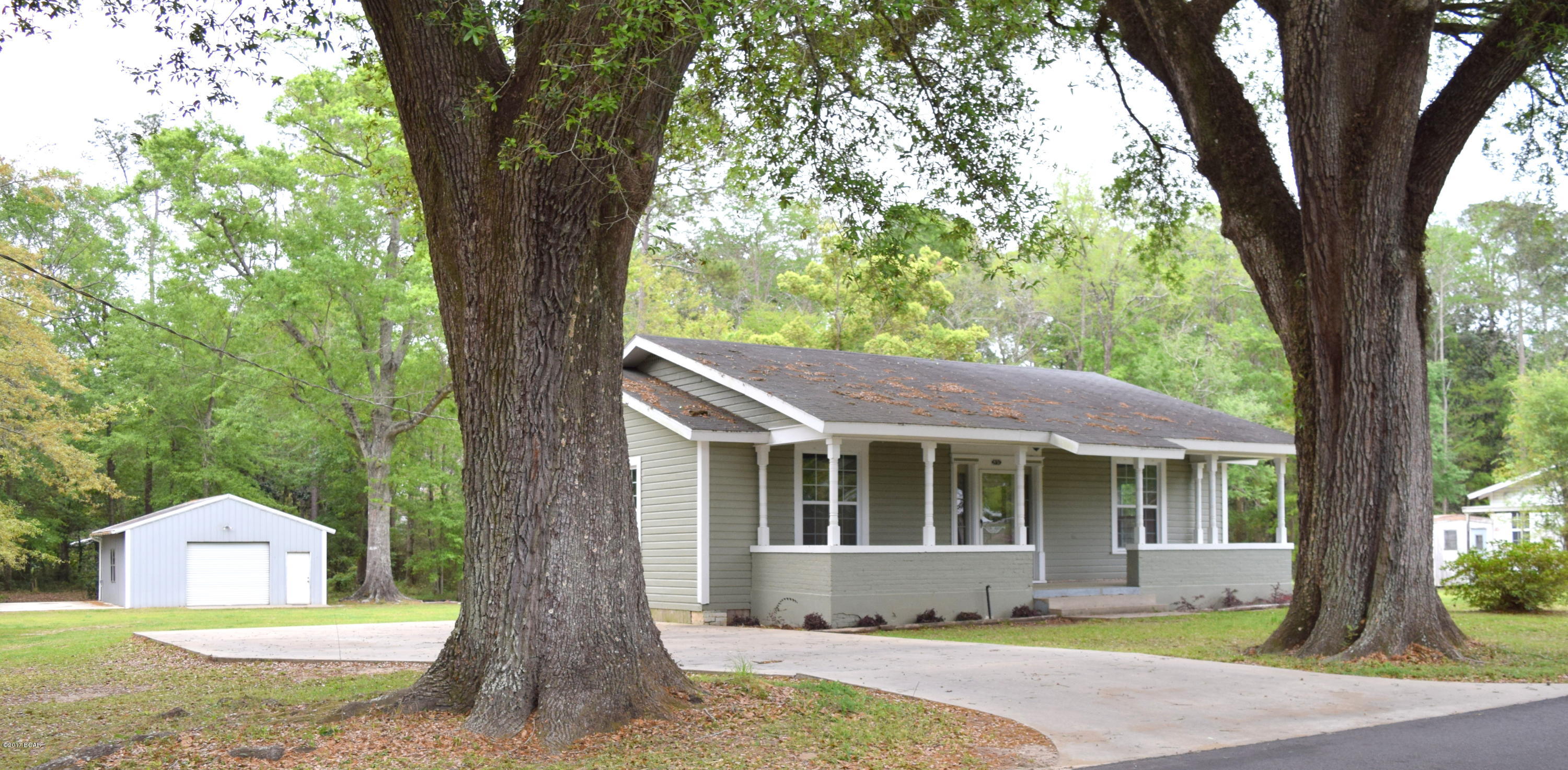 831 3rd Street Chipley, FL 32428 - Photo 1 of 15 Gallery Image 1