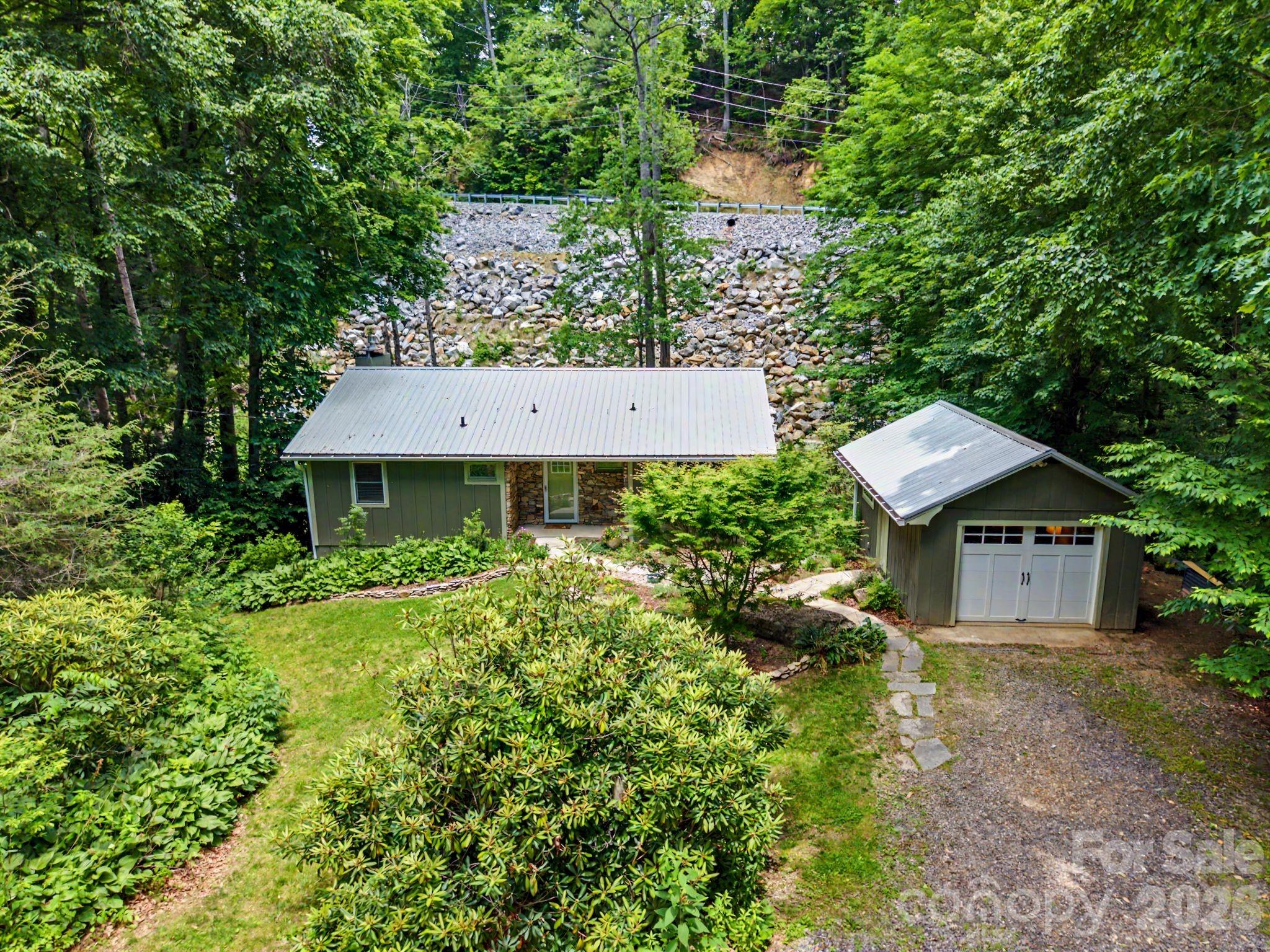 878 Garren Creek Road Fairview, NC 28730 - Photo 7 of 46
