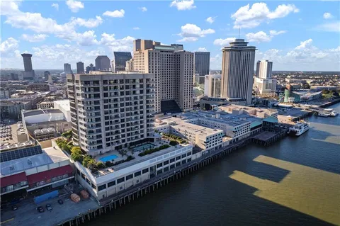 $2,475,000 | 600 Port Of New Orleans Place, Unit 6F, New Orleans, LA 70130
