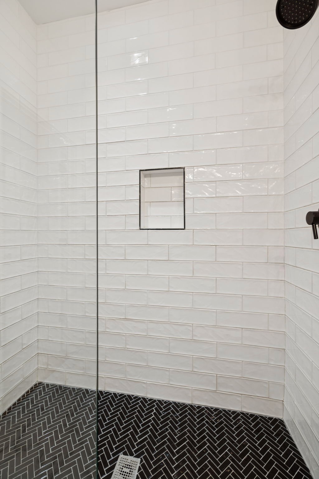 1613 23rd Avenue North Nashville, TN 37208 - Photo 25 of 58 a bathroom with a shower