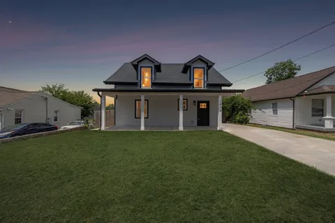 $590,000 | 1613 23rd Avenue North, Nashville, TN 37208