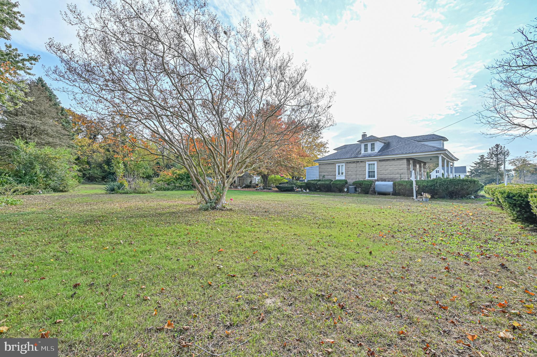 11 Rockville Road Bridgeton, NJ 08302 - Photo 16 of 29 Left Side Yard