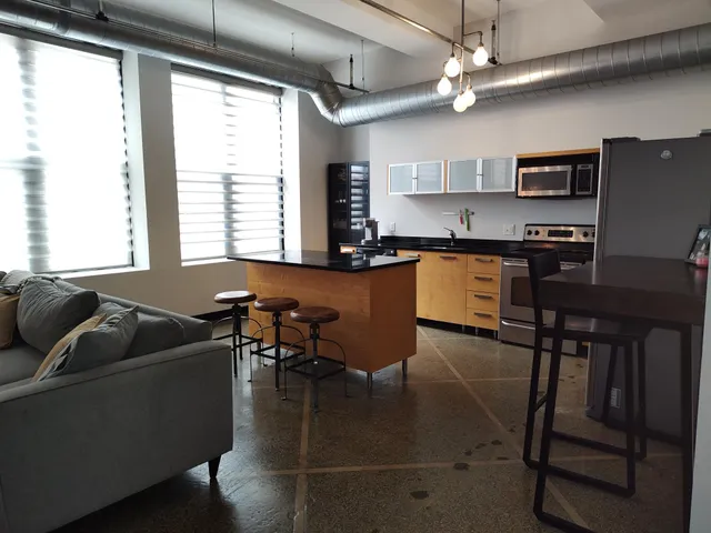 $153,900 | 350 St Peter Street, Unit 407, St. Paul, MN 55102