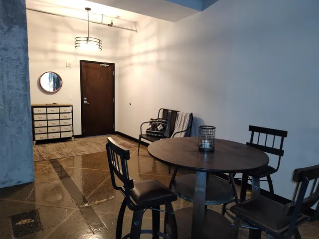 $153,900 | 350 St Peter Street, Unit 407, St. Paul, MN 55102