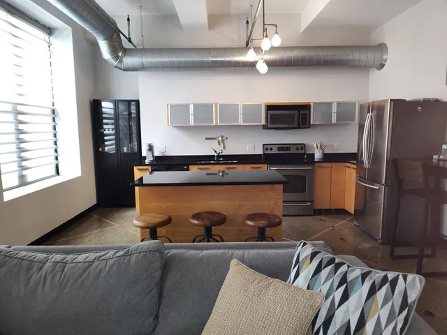 $153,900 | 350 St Peter Street, Unit 407, St. Paul, MN 55102