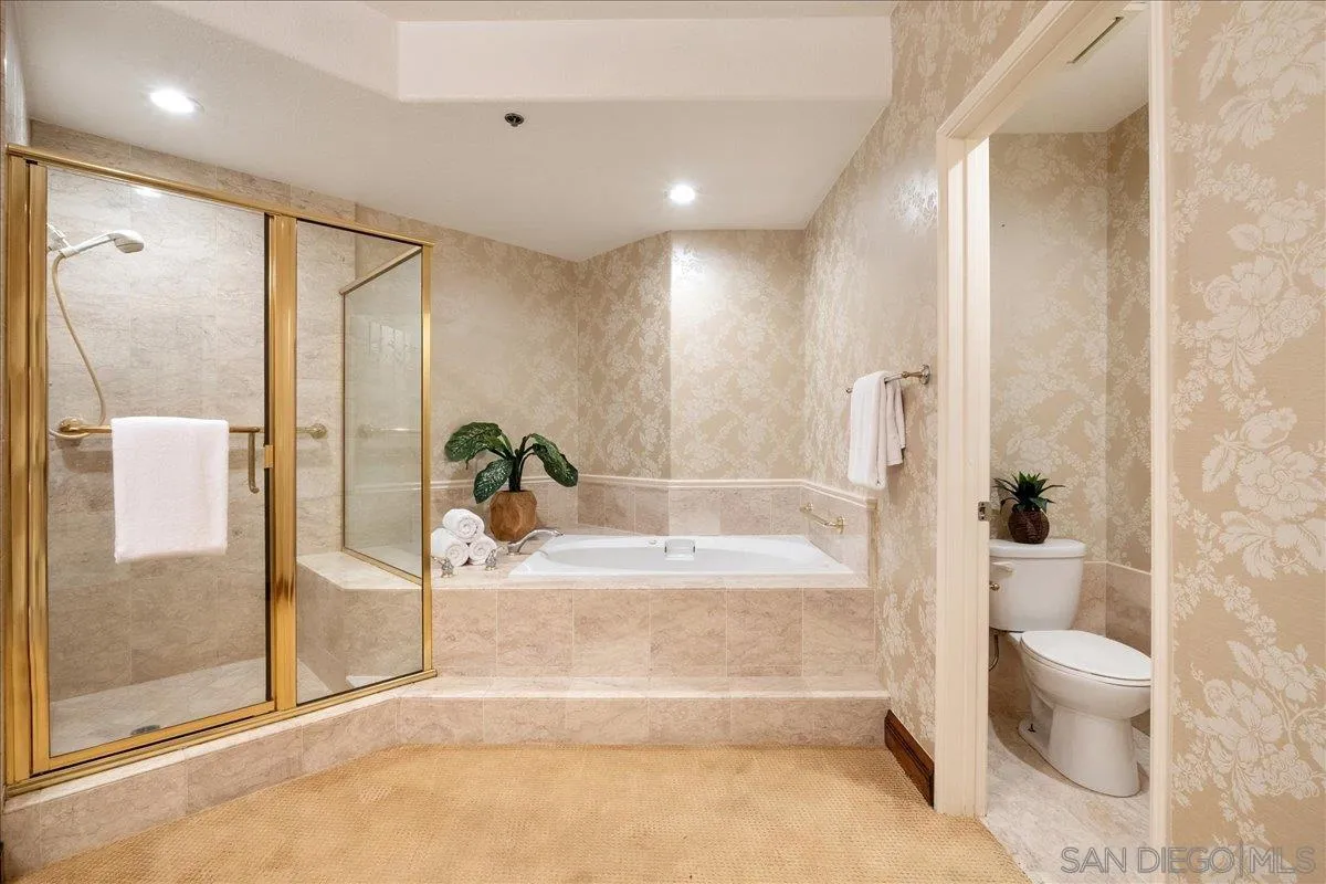 2888 Torrey Pines Road La Jolla, CA 92037 - Photo 17 of 35 Gallery Image 17