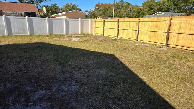 $1,700 | 8810 Covered Bridge Court, Tampa, FL 33634