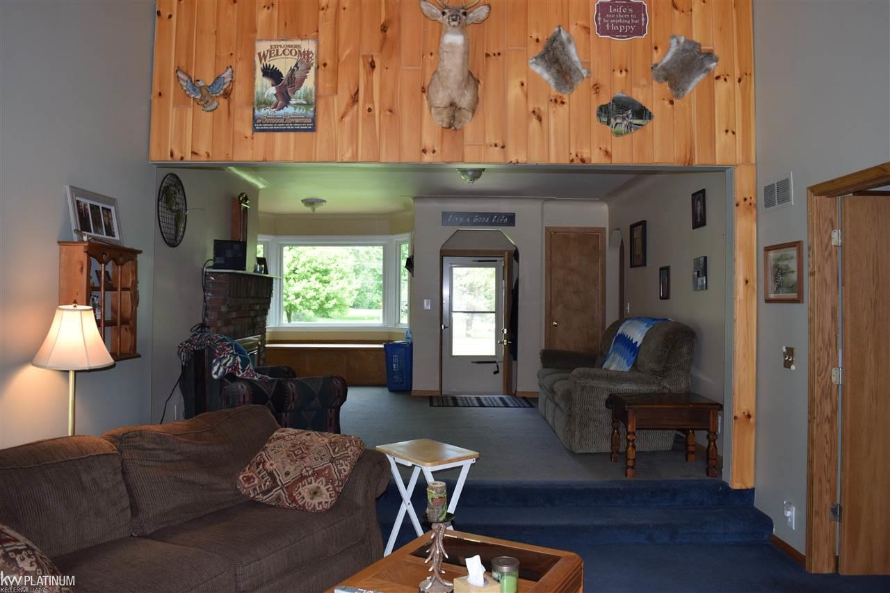6551 Shea Road Marine City, MI 48039 - Photo 8 of 21 31300679-7.JPG