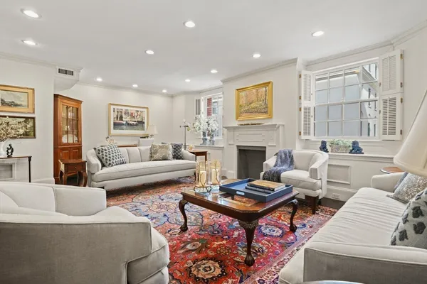 $4,150,000 | 142 Chestnut Street, Unit 45, Boston, MA 02108