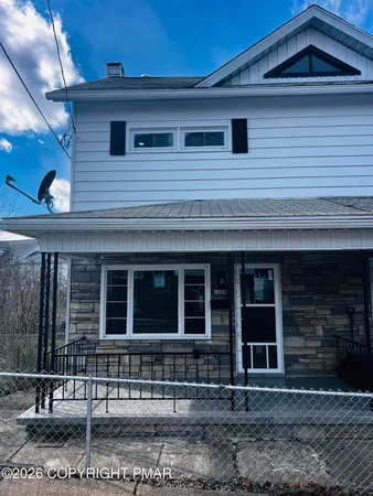 $180,000 | 1009 Grove Street, Avoca, PA 18641