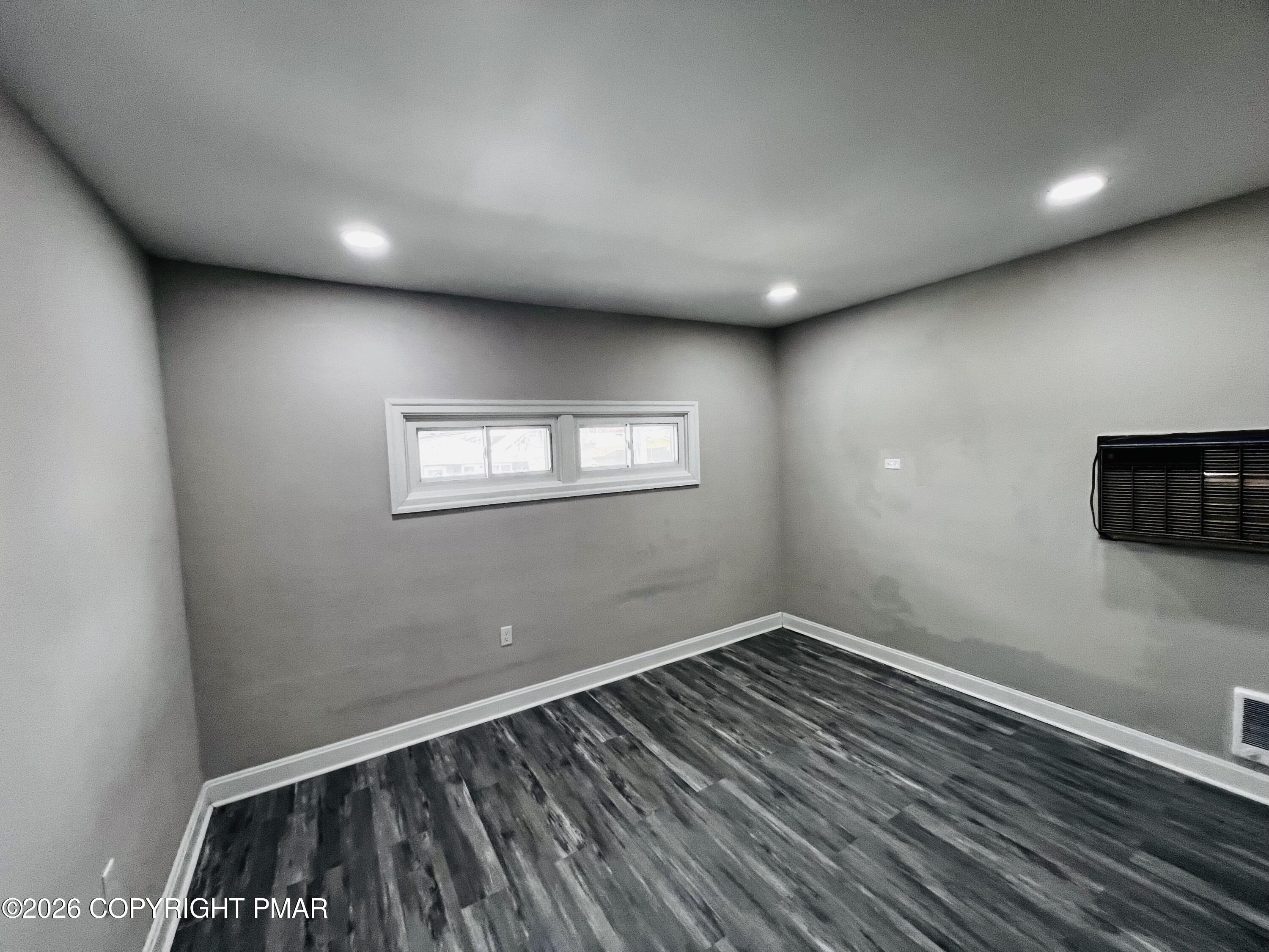 1009 Grove Street Avoca, PA 18641 - Photo 26 of 44 IMG_0584