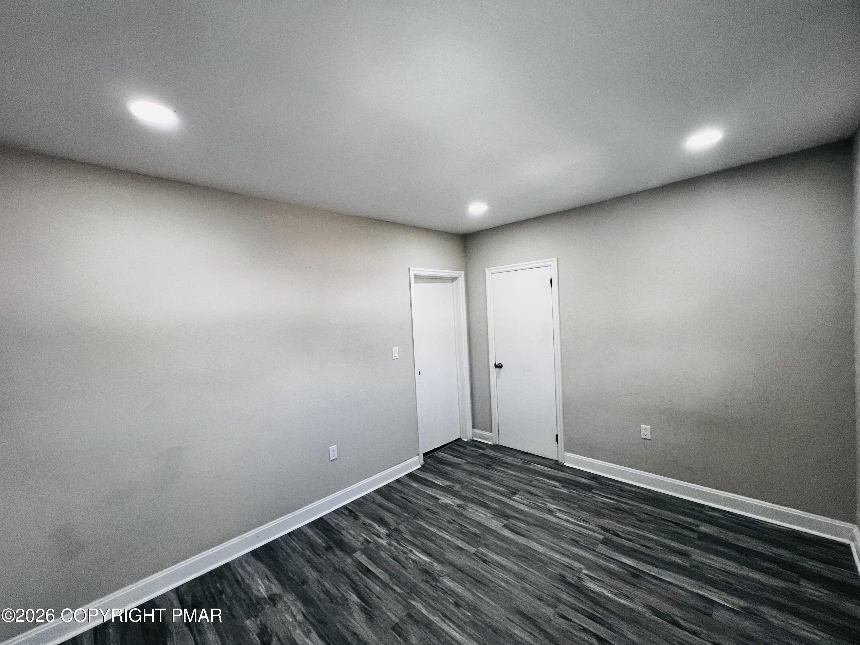 1009 Grove Street Avoca, PA 18641 - Photo 27 of 44 IMG_0585