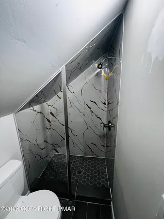 $180,000 | 1009 Grove Street, Avoca, PA 18641