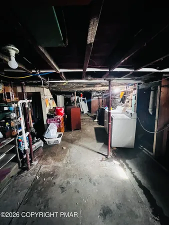 $180,000 | 1009 Grove Street, Avoca, PA 18641