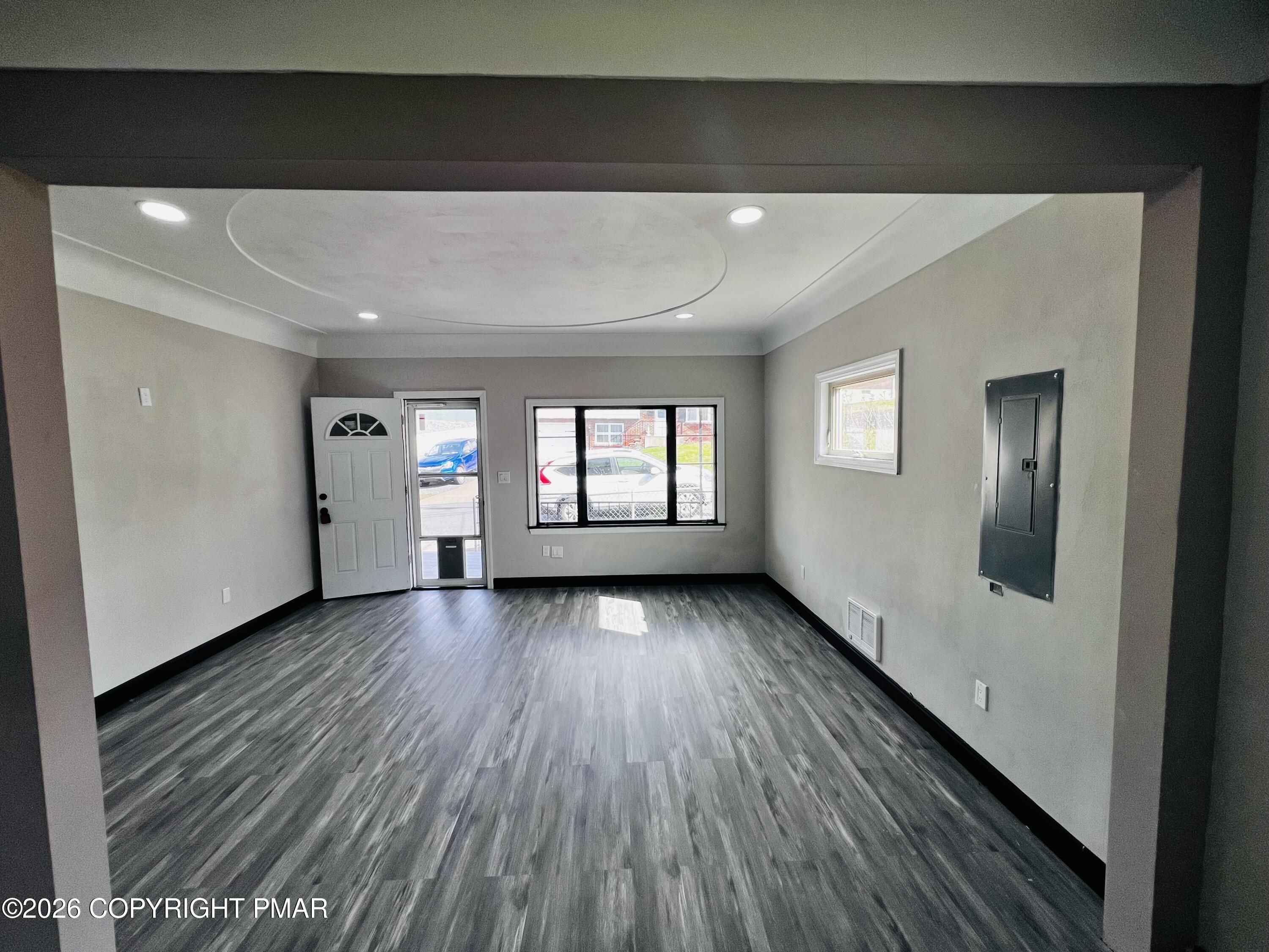 1009 Grove Street Avoca, PA 18641 - Photo 8 of 44 IMG_0560