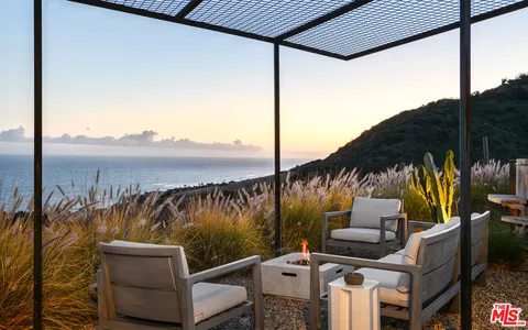 $4,495,000 | 6007 Trancas Canyon Road, Malibu, CA 90265