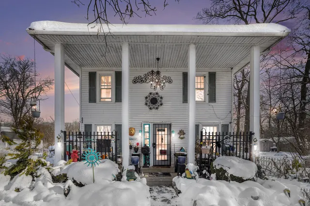 $250,000 | 11175 East Shore Drive, Delton, MI 49046