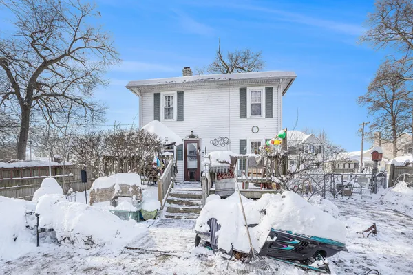 $250,000 | 11175 East Shore Drive, Delton, MI 49046