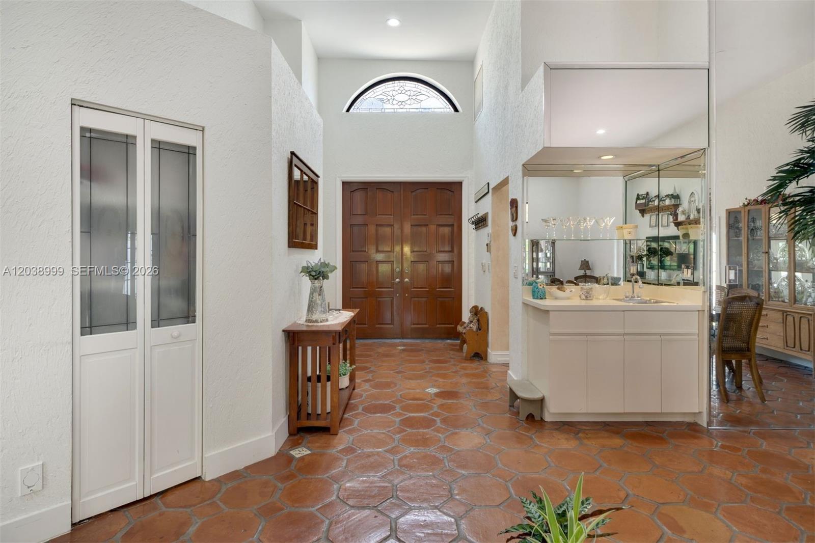 6540 Via Rosa Boca Raton, FL 33433 - Photo 7 of 42