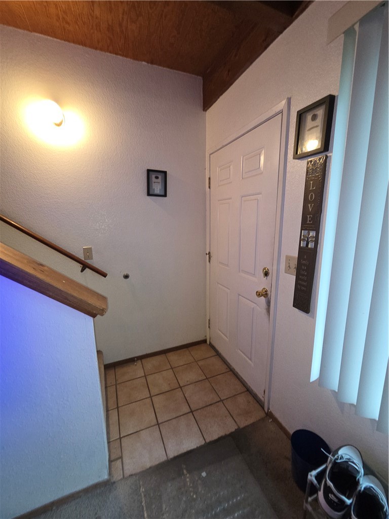 INTERIOR ENTRY