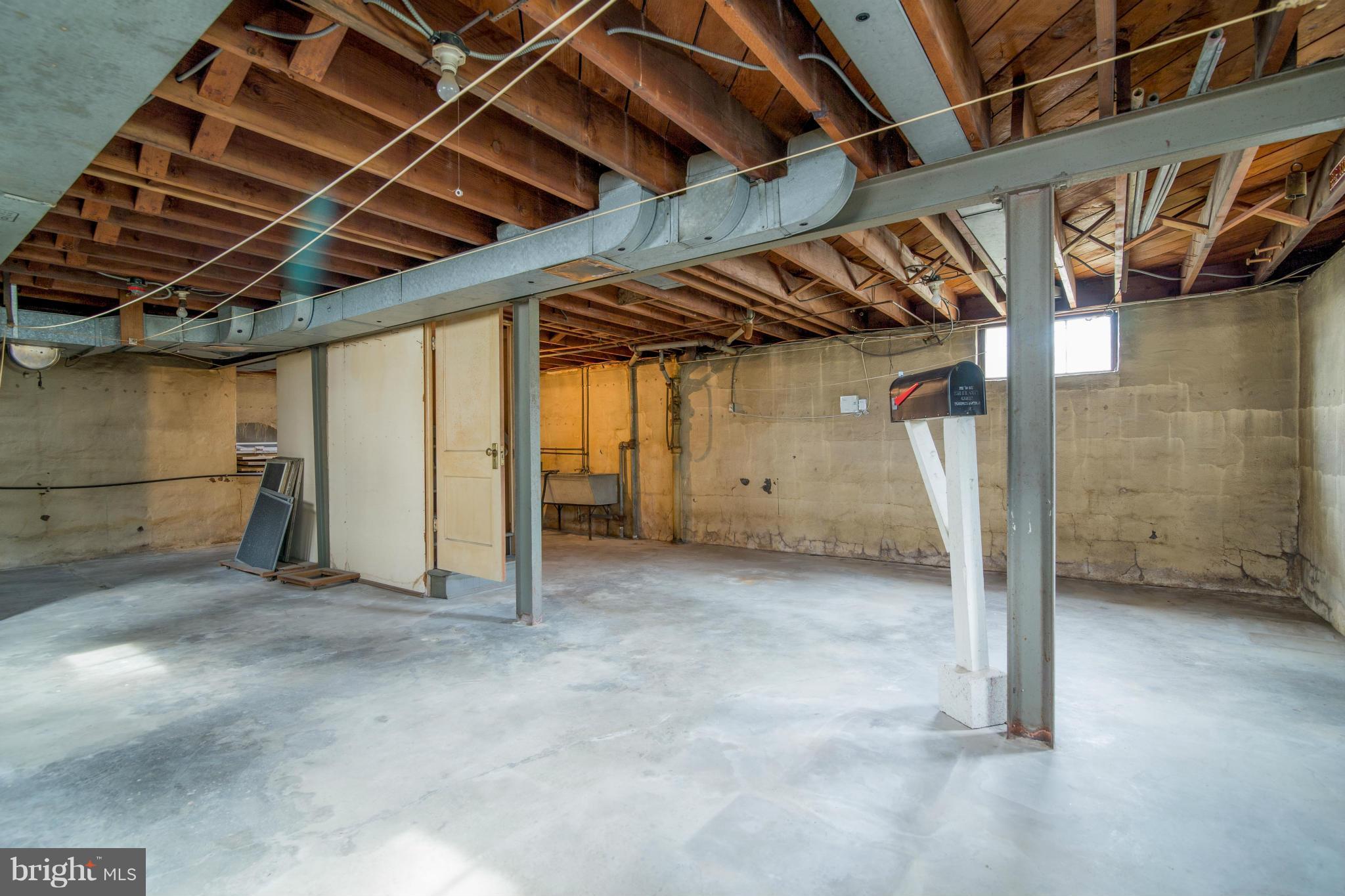 1539 North Glebe Road Arlington, VA 22207 - Photo 22 of 30 BASEMENT