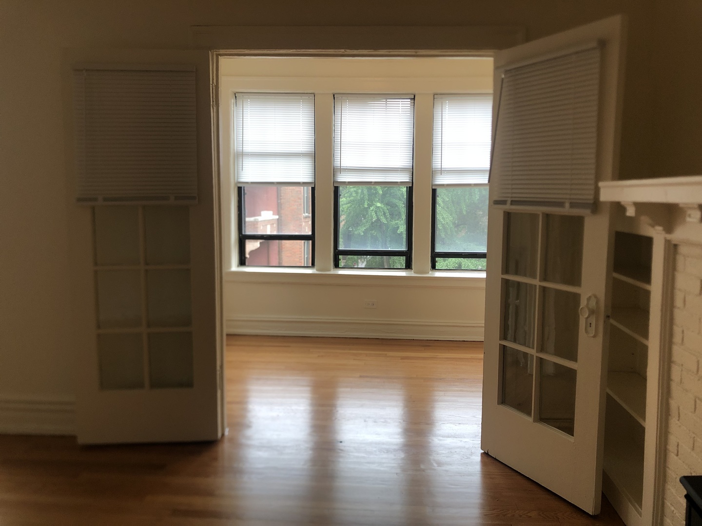 1126 West Pratt Boulevard, Unit 3N Chicago, IL 60626 - Photo 5 of 14