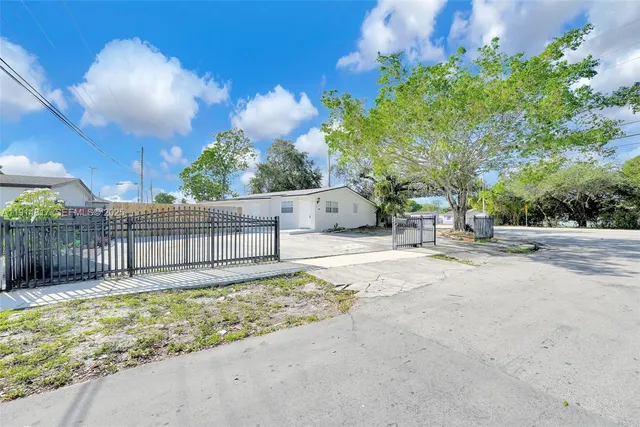 $535,000 | 3620 Northwest 210th Terrace, Miami Gardens, FL 33056