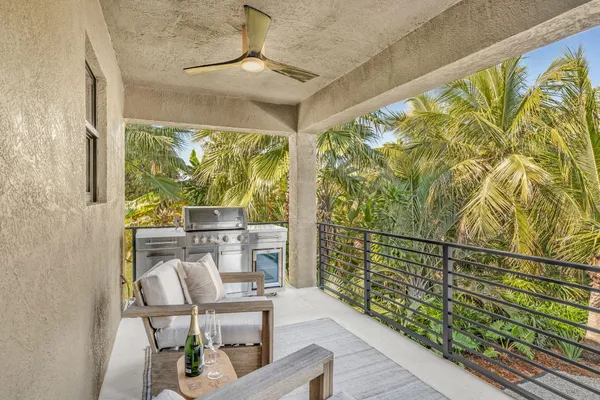 $1,449,900 | 17215 Bonita Lane East, Sugarloaf, FL 33042