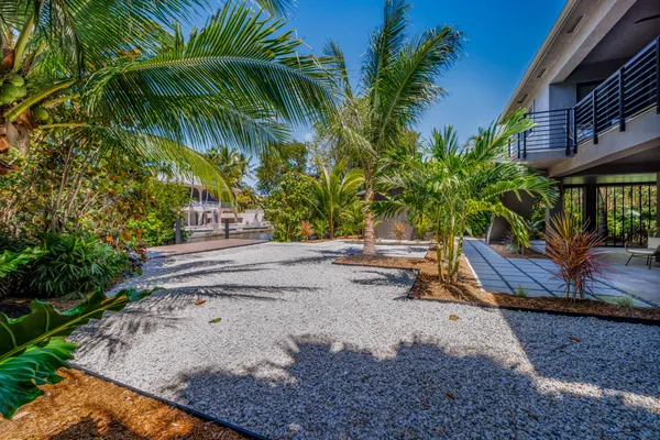 $1,449,900 | 17215 Bonita Lane East, Sugarloaf, FL 33042