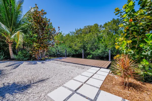 $1,449,900 | 17215 Bonita Lane East, Sugarloaf, FL 33042