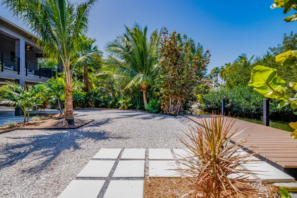 $1,449,900 | 17215 Bonita Lane East, Sugarloaf, FL 33042