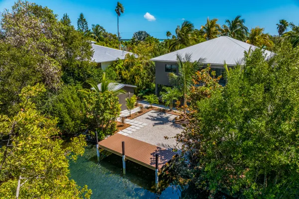 $1,449,900 | 17215 Bonita Lane East, Sugarloaf, FL 33042